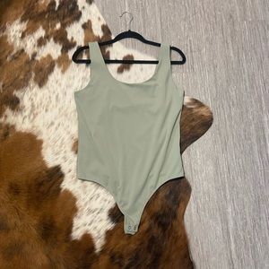 Express bodysuit